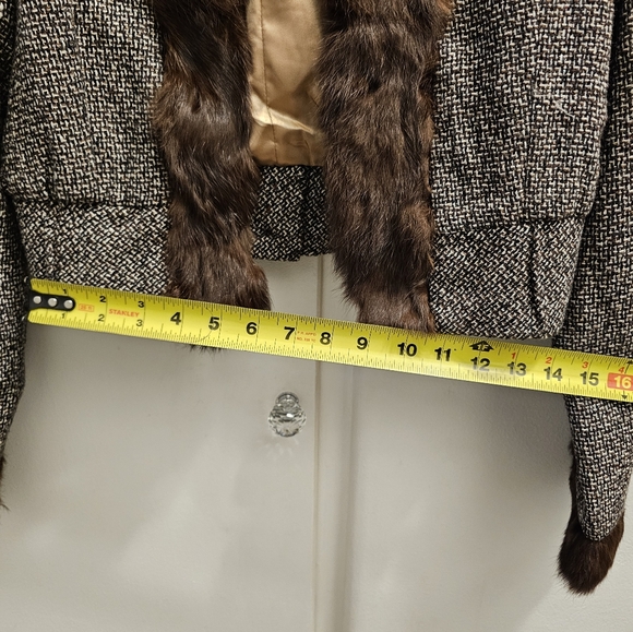 Wool Blend, Fur-trimmed Jacket - Picture 12 of 15